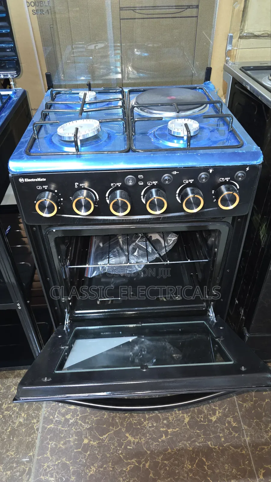 50*55 3+1 Standing Cooker With a Rapid Plate and Electric Oven