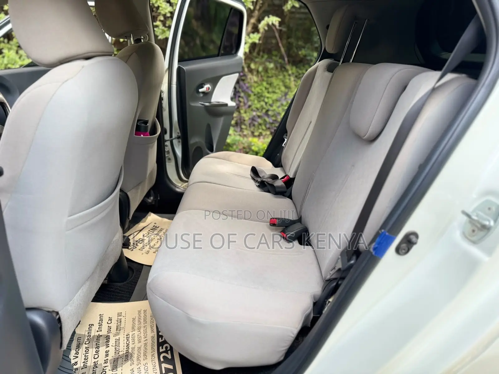 Toyota IST 2010 White