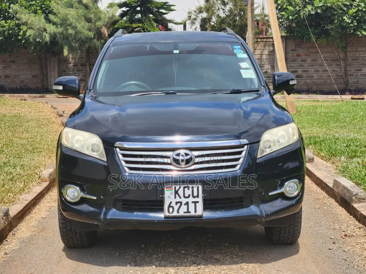Toyota Vanguard 2013 Black