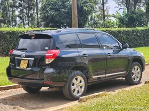Toyota Vanguard 2013 Black