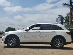 Mercedes-Benz GLC-Class 2019 White