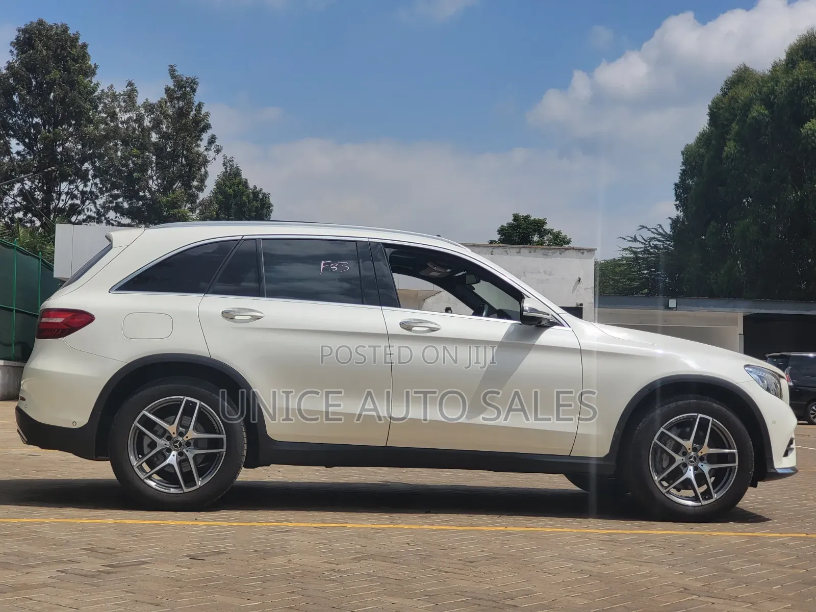 Mercedes-Benz GLC-Class 2019 White