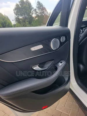 Mercedes-Benz GLC-Class 2019 White
