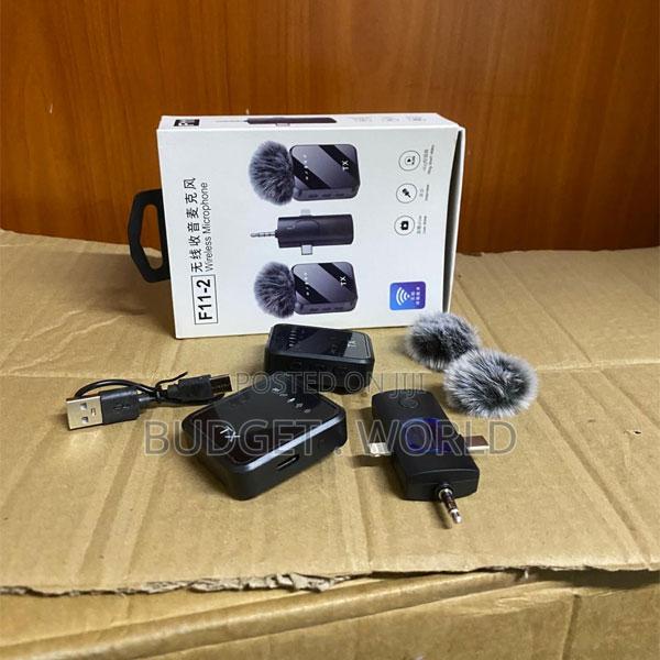 F11 Wireless Microphone for iPhone Android – Rechargeable Lavalier M