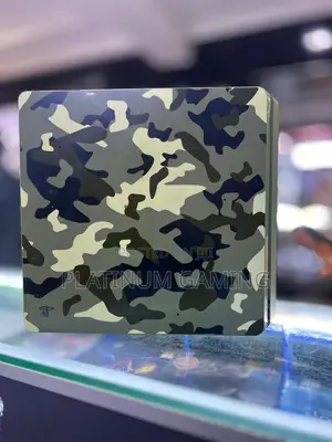 Playstation 4 Slim (Camouflage Edition)