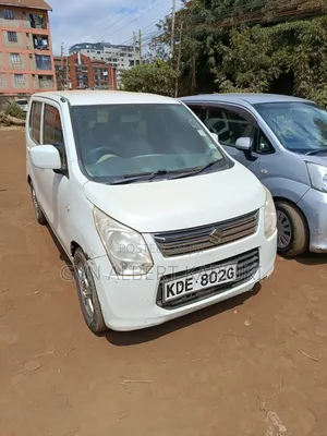 Suzuki Wagon 2015 White