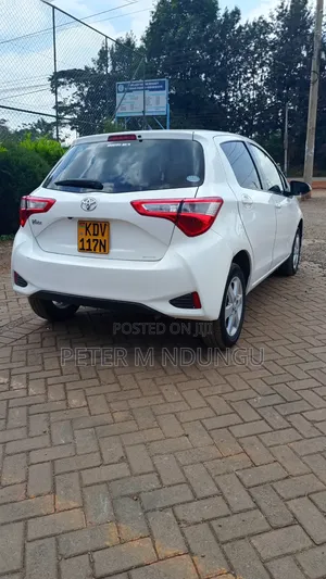 Toyota Vitz 2018 White