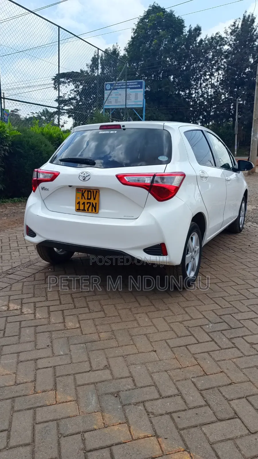 Toyota Vitz 2018 White
