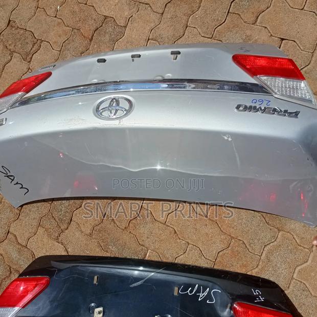 Top Grade Premio 260 Tail Gates