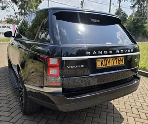 Land Rover Range Rover Vogue 2014 Black