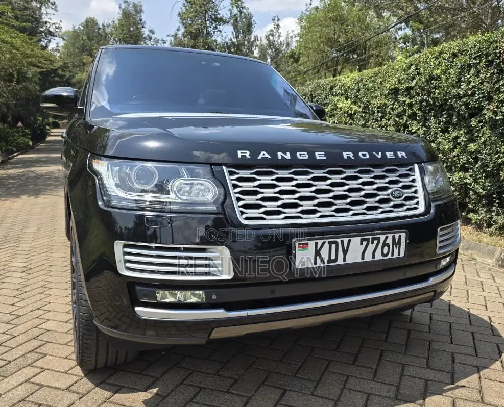 Land Rover Range Rover Vogue 2014 Black