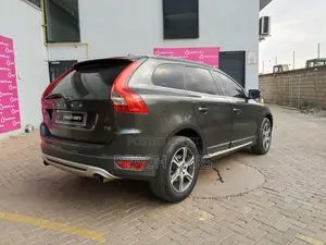 Volvo XC60 2012 Gray