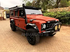 Land Rover Defender Puma 110 2.4 TD 2009 Orange