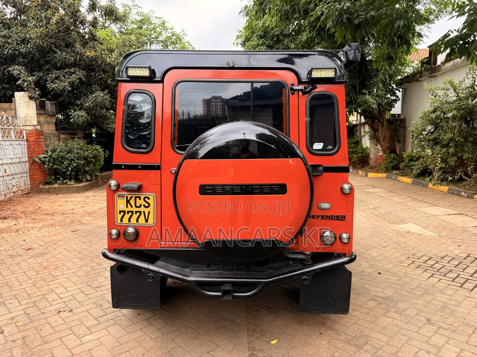 Land Rover Defender Puma 110 2.4 TD 2009 Orange