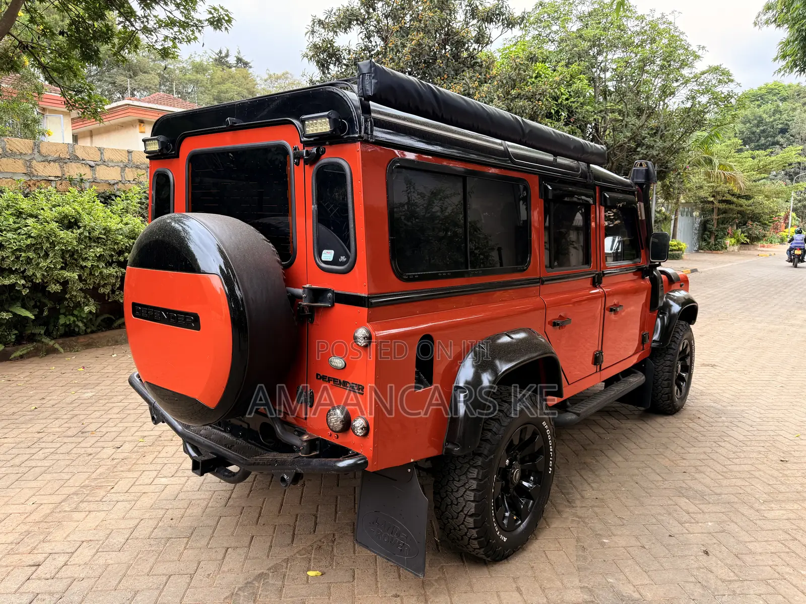Land Rover Defender Puma 110 2.4 TD 2009 Orange