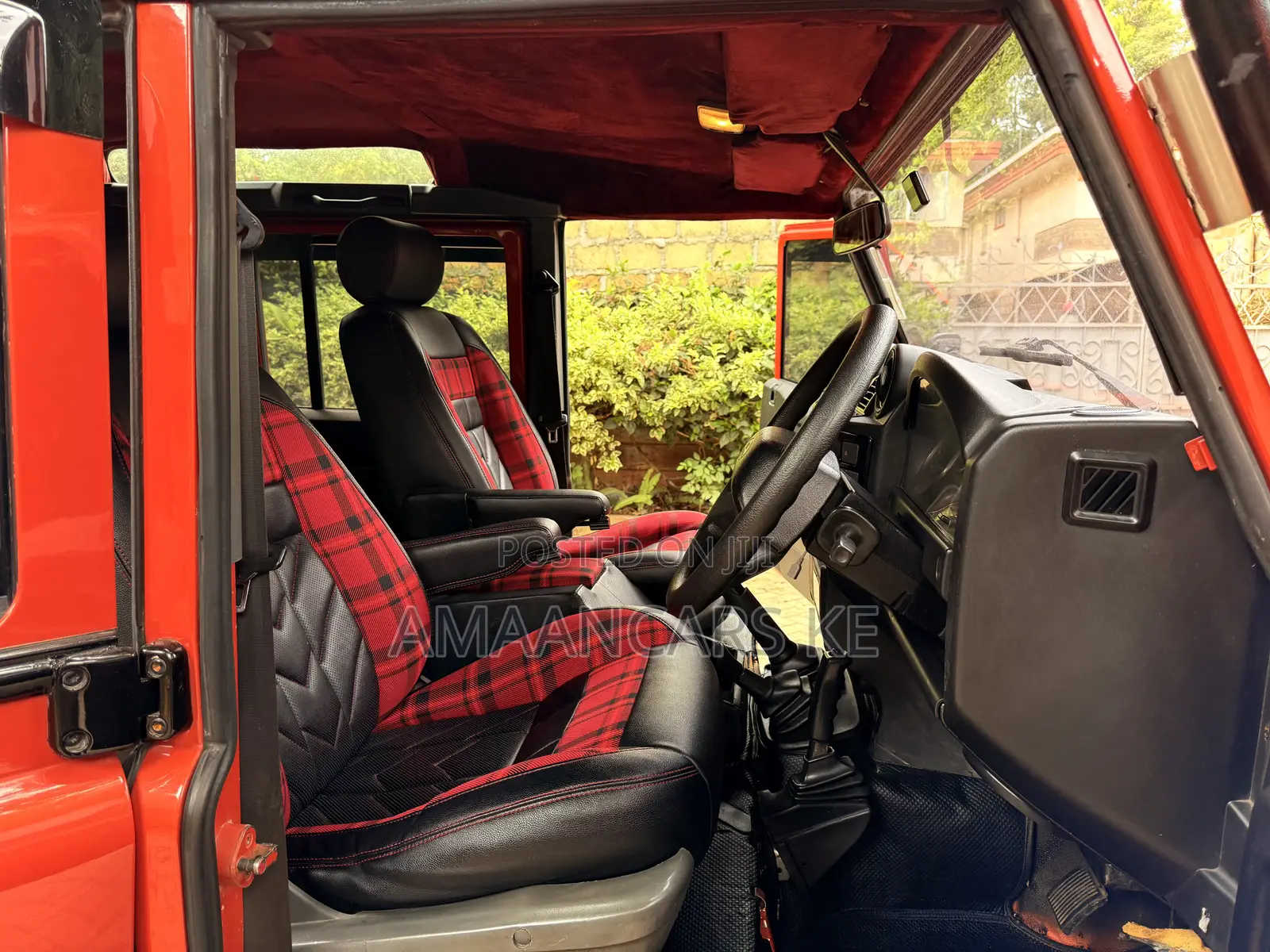 Land Rover Defender Puma 110 2.4 TD 2009 Orange