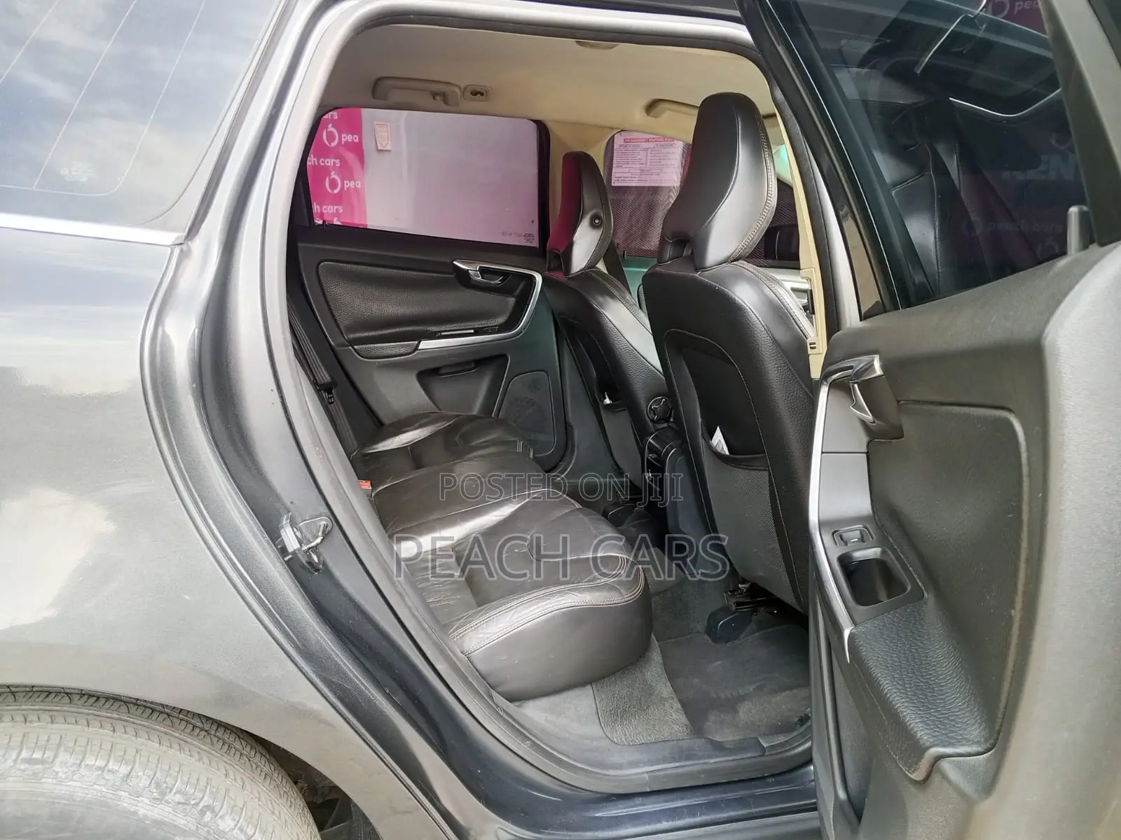 Volvo XC60 2012 Gray