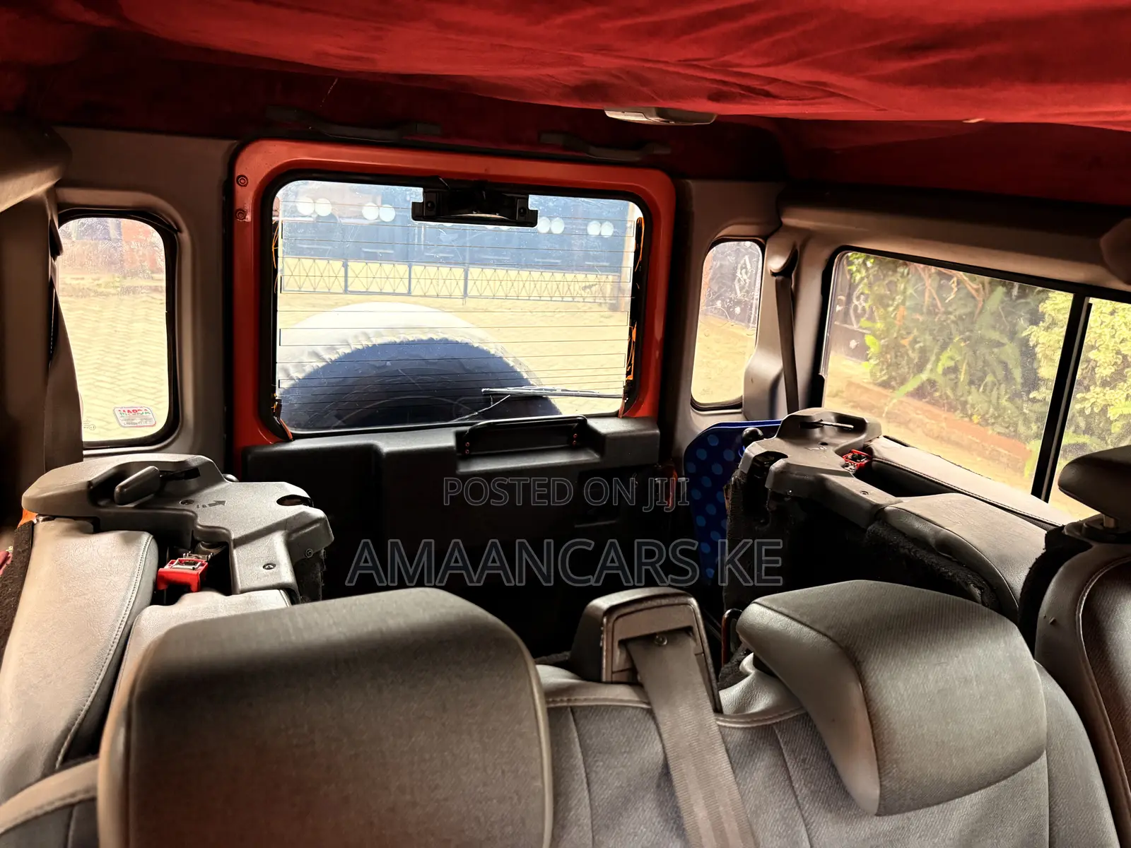 Land Rover Defender Puma 110 2.4 TD 2009 Orange