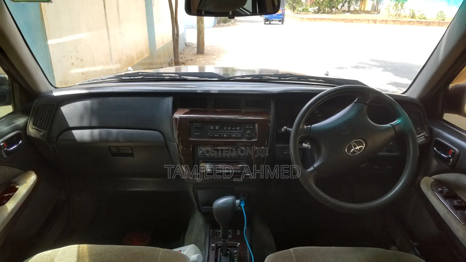 Toyota Crown 2006 Blue