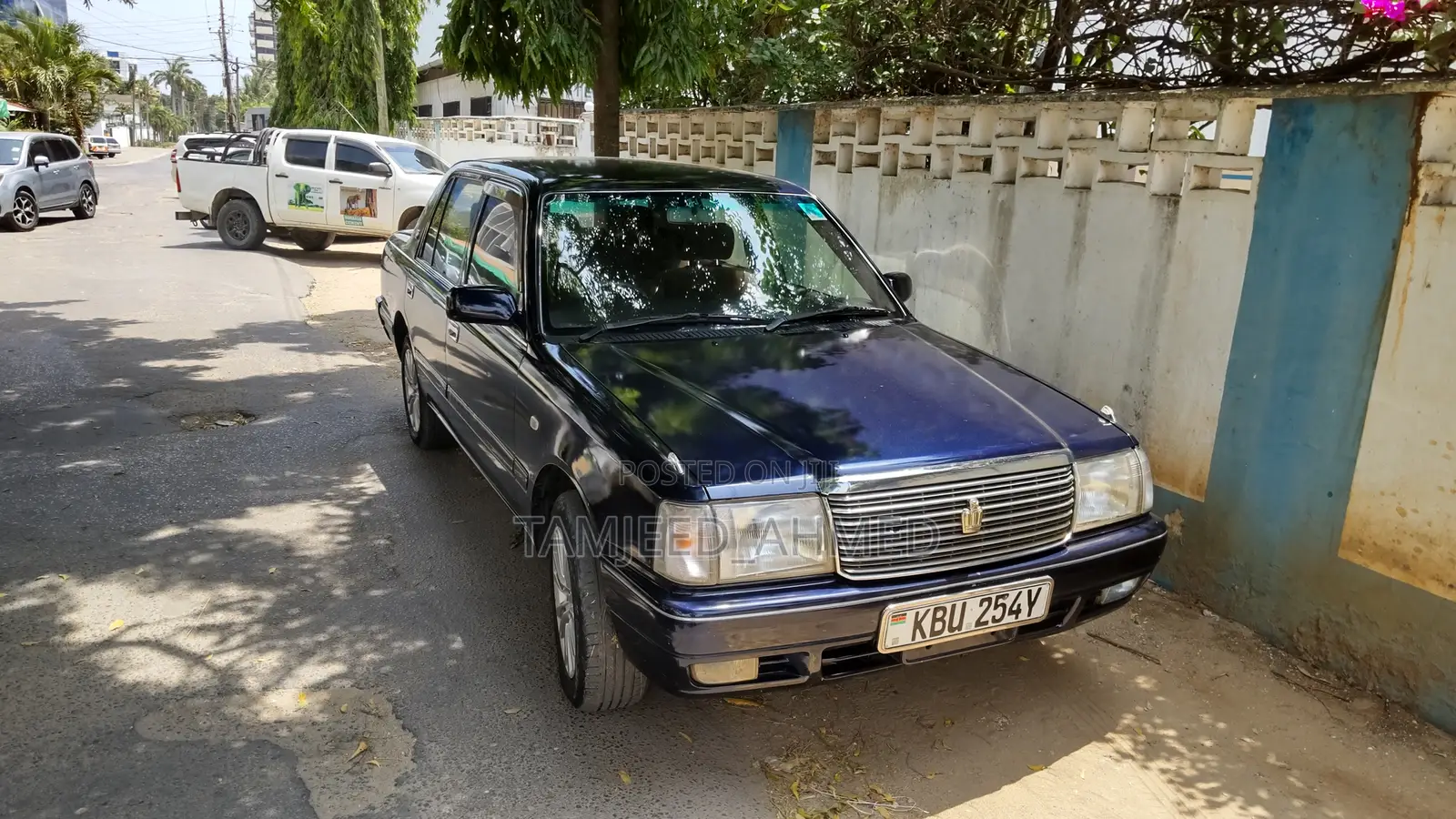 Toyota Crown 2006 Blue
