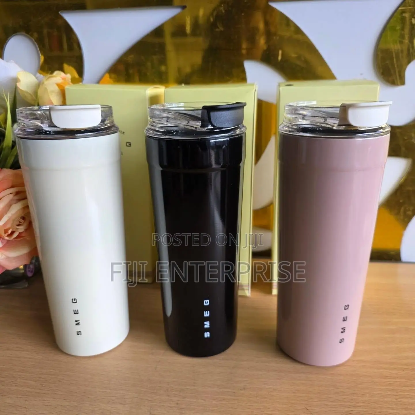Premium Smeg Vacuum Insulated Travel Coffee Mug – 420ml | Leak-Proof