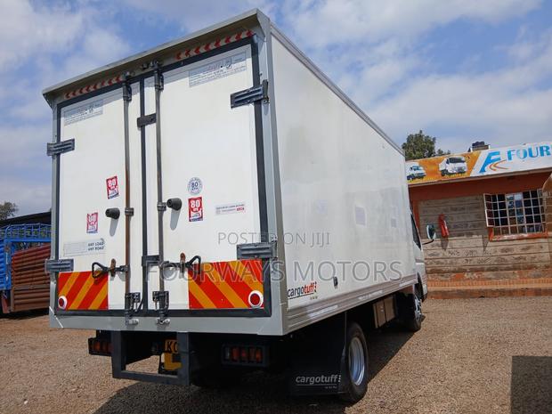Fuso Canter Refrigerator Truck - thumbnail 6