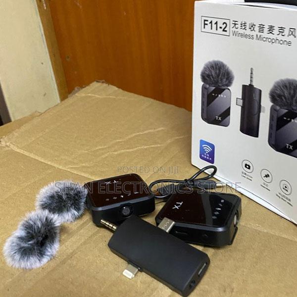 F11-2 Wireless Lavalier Microphone System, Designed for Vloggers