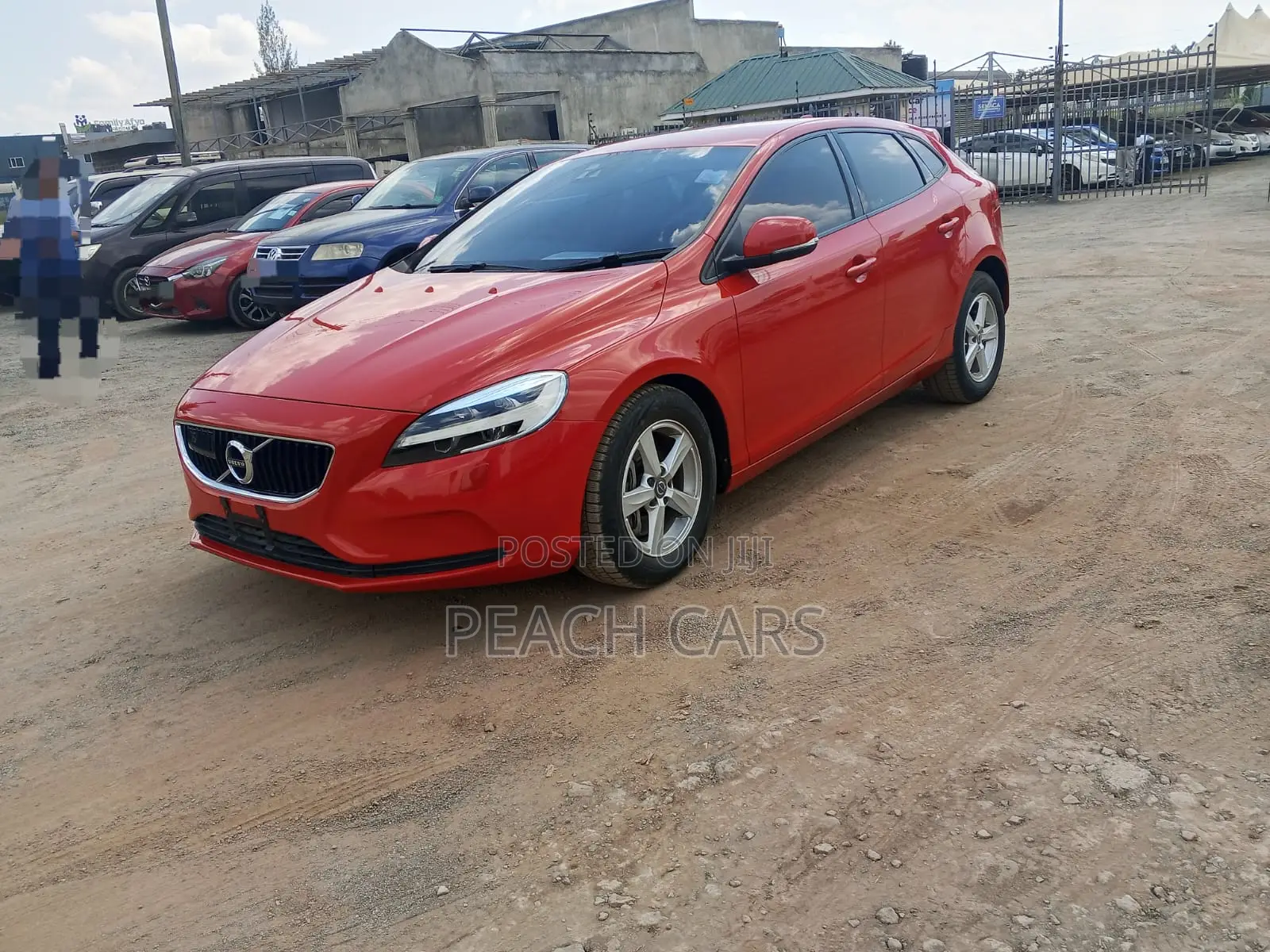Volvo V40 2018 Red