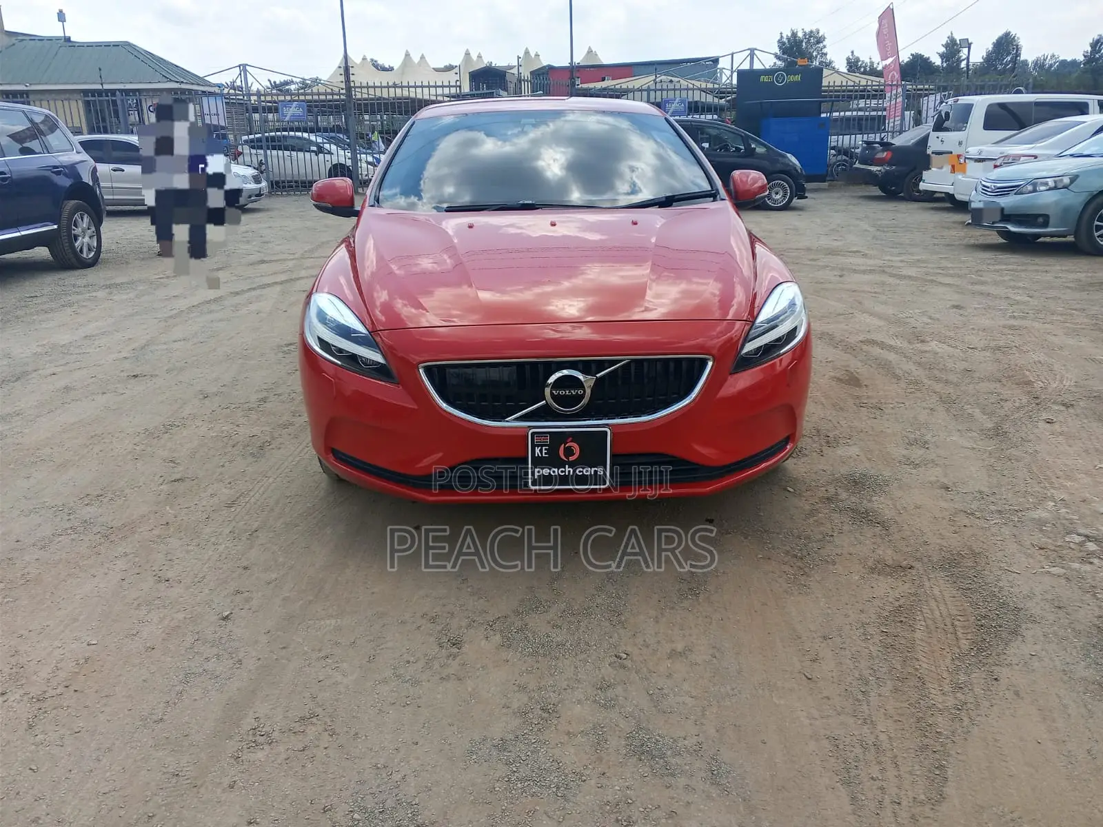 Volvo V40 2018 Red