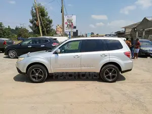 Subaru Forester 2011 Silver