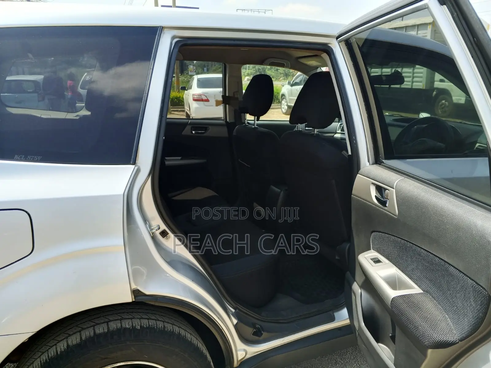 Subaru Forester 2011 Silver
