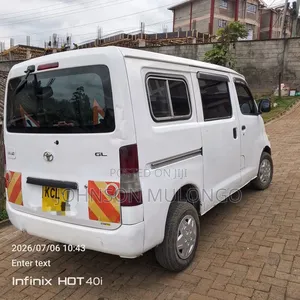 Toyota Lite-Ace 2011 White