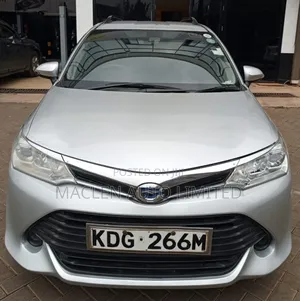 Toyota Corolla Fielder 2014 Silver