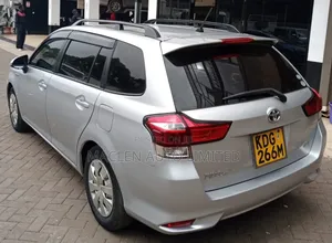 Toyota Corolla Fielder 2014 Silver