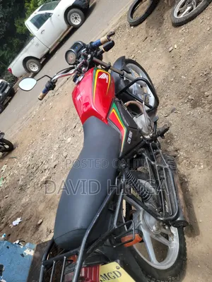 Honda XL 125 2024 Red