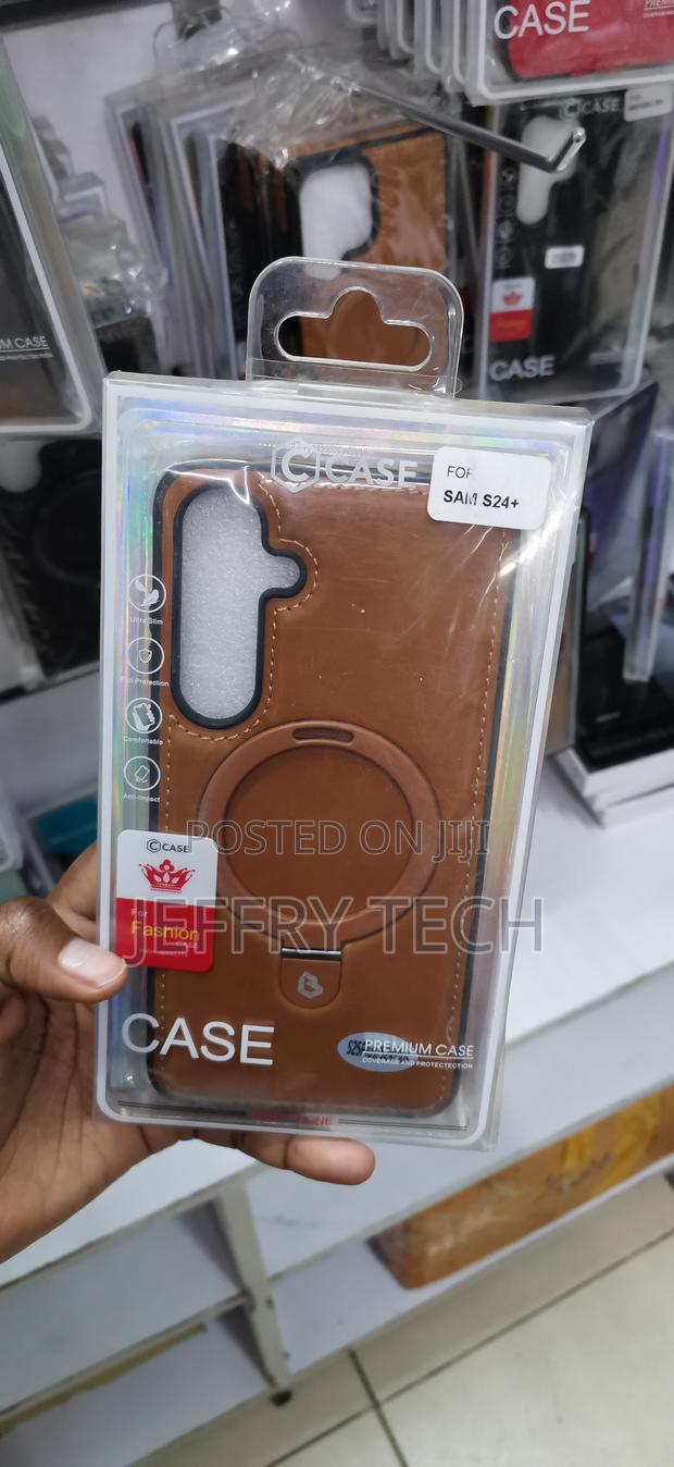 Brown Gicase Magnetic Pu Leather Case With a Built-in Metal Ring Stand - thumbnail 2