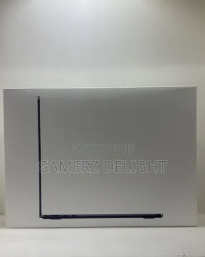 New Laptop Apple MacBook Air 2026 M5 16GB Apple M5 SSD 512GB