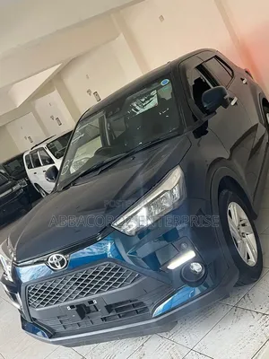 Toyota Raize 2020 Blue