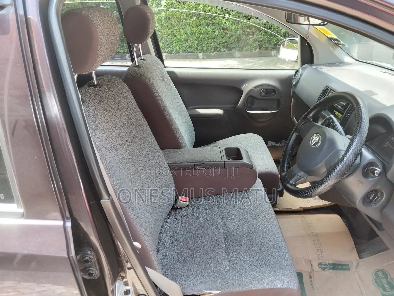 Toyota Passo 2013 Brown