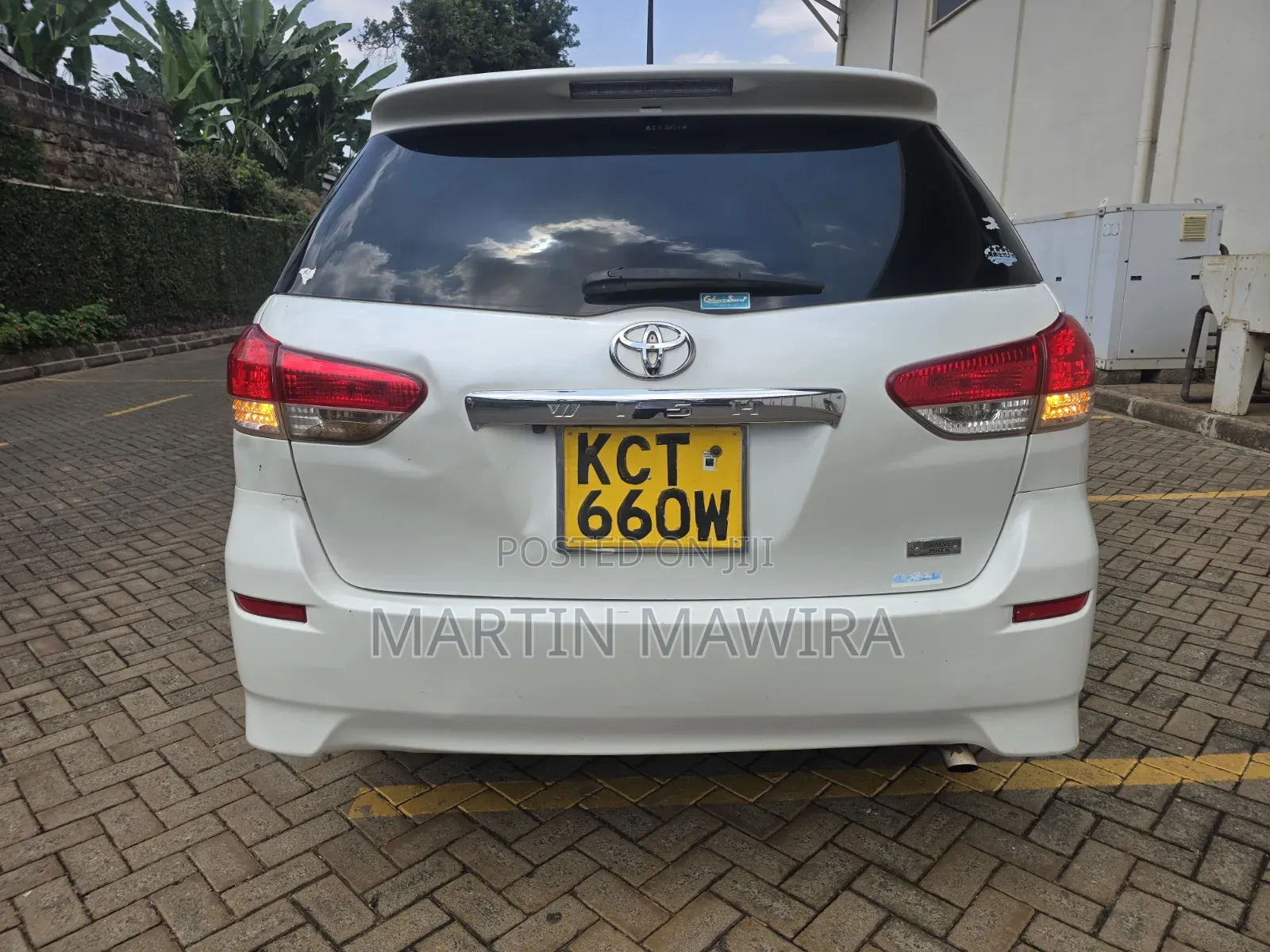 Toyota Wish 2012 White