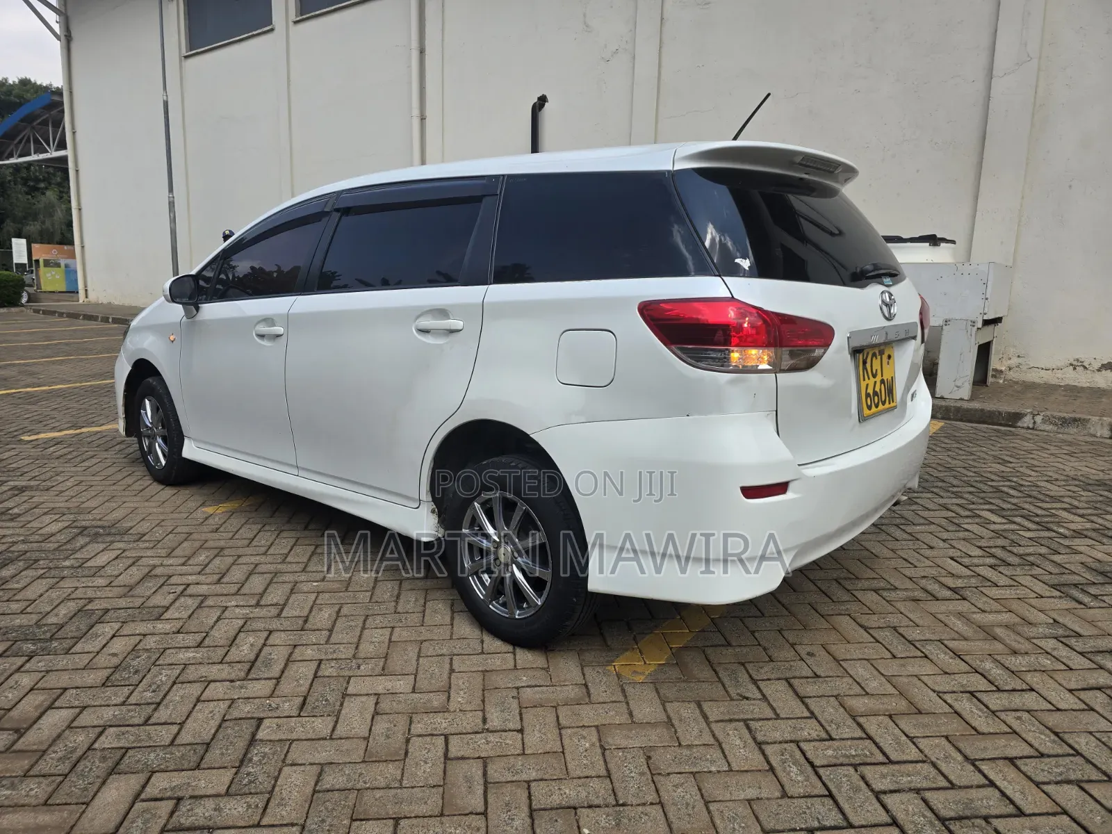 Toyota Wish 2012 White