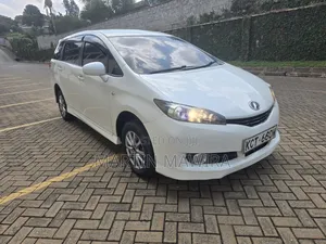 Toyota Wish 2012 White