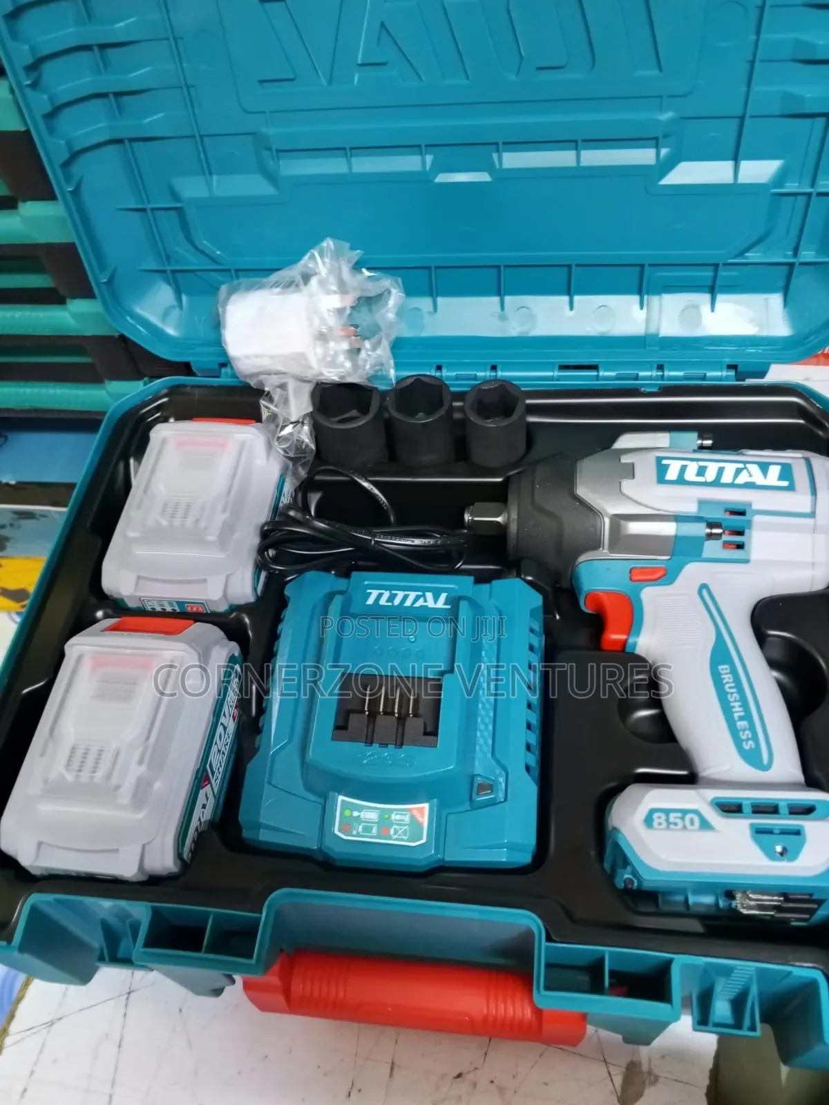Total 850nm Cordless Impact Wrench