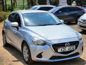 Mazda Demio 2018 Silver