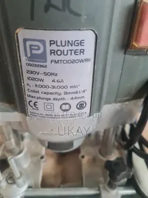 Performance Power Plunge Router.