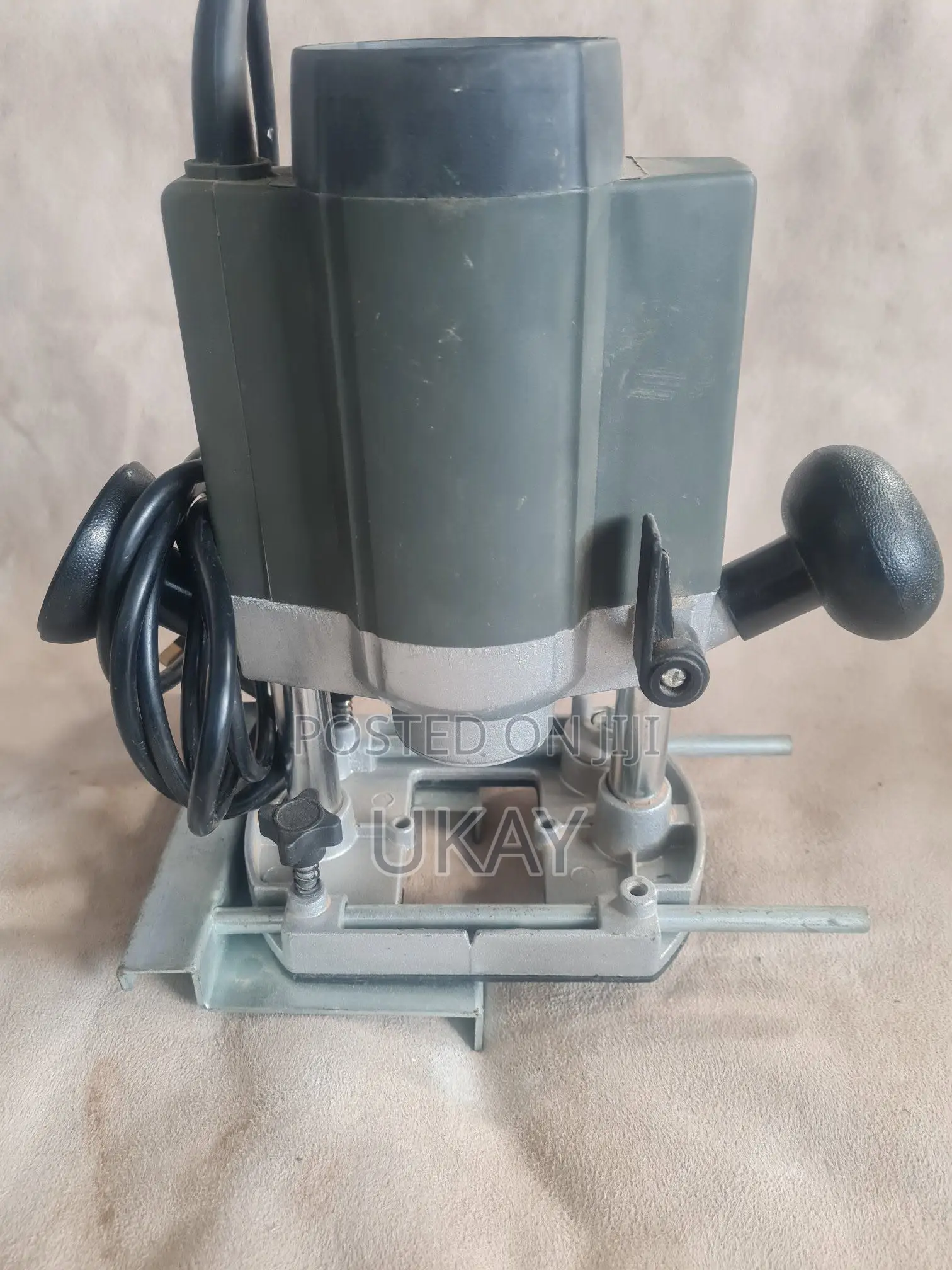 Performance Power Plunge Router.