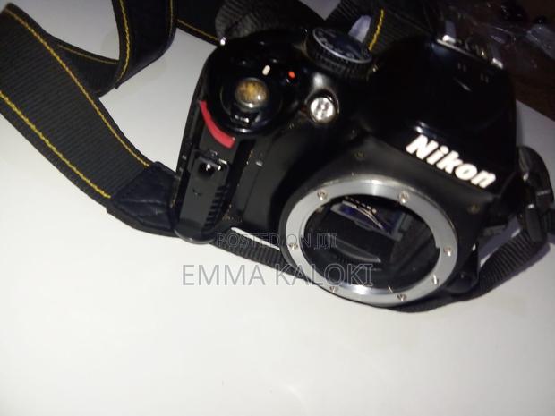 DSRL Camera - thumbnail 2