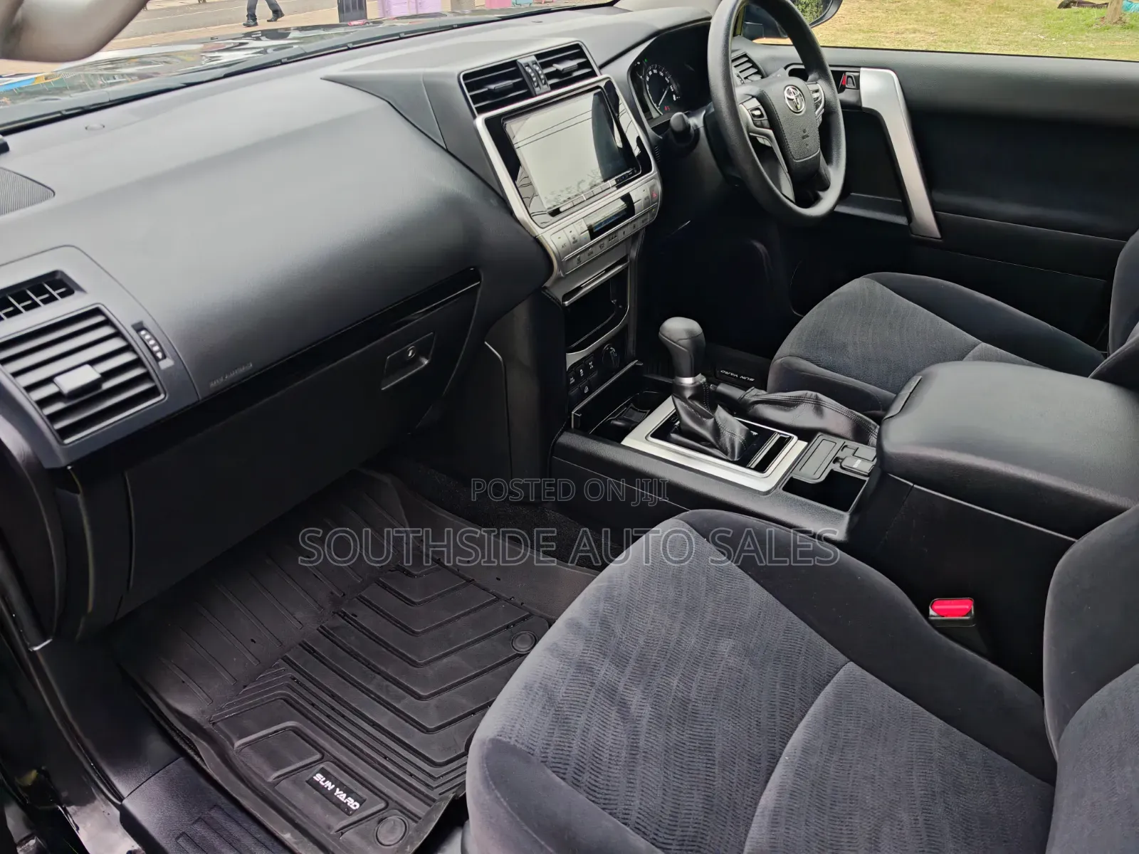 Toyota Land Cruiser Prado 2021 Black