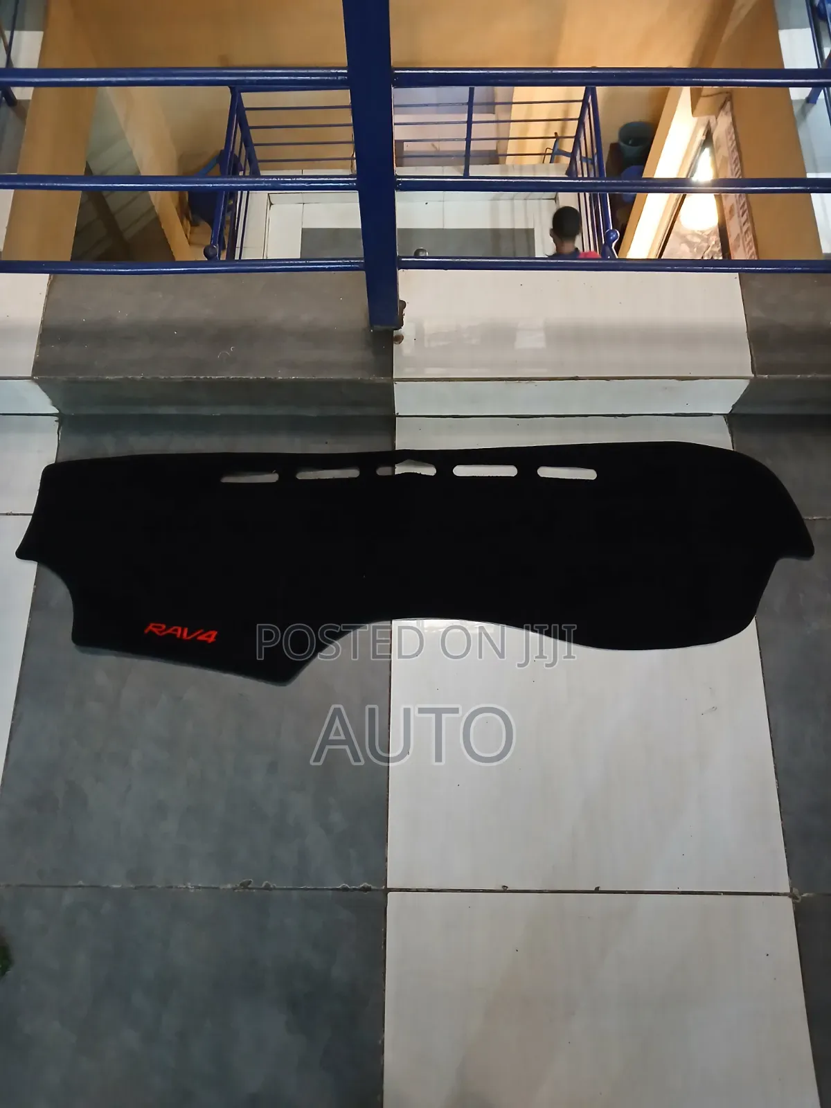 Toyota Rav4 2000–2005 Dashboard Cover | Premium Custom Fit Dash Mat