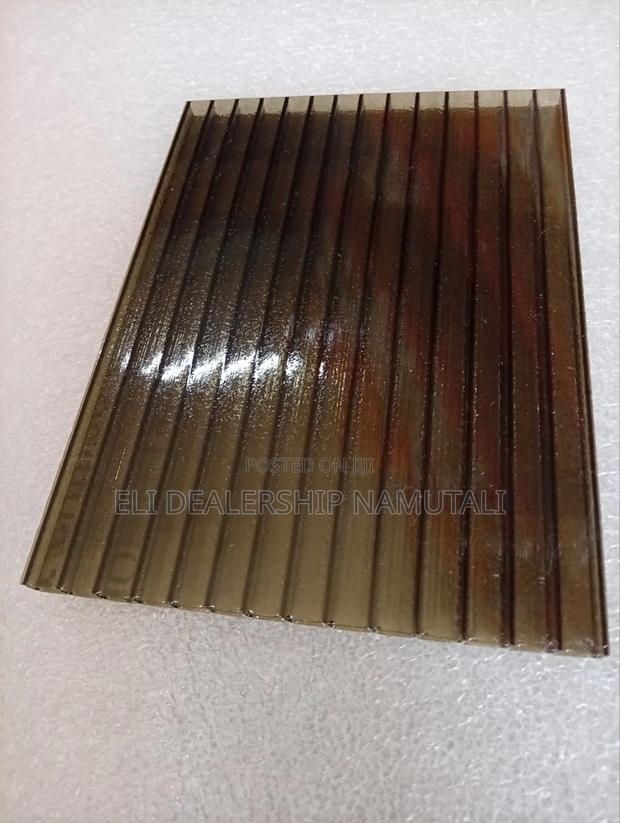 Uv-Protected Bronze Hollow Polycarbonate Sheet for Greenhouses Roofing